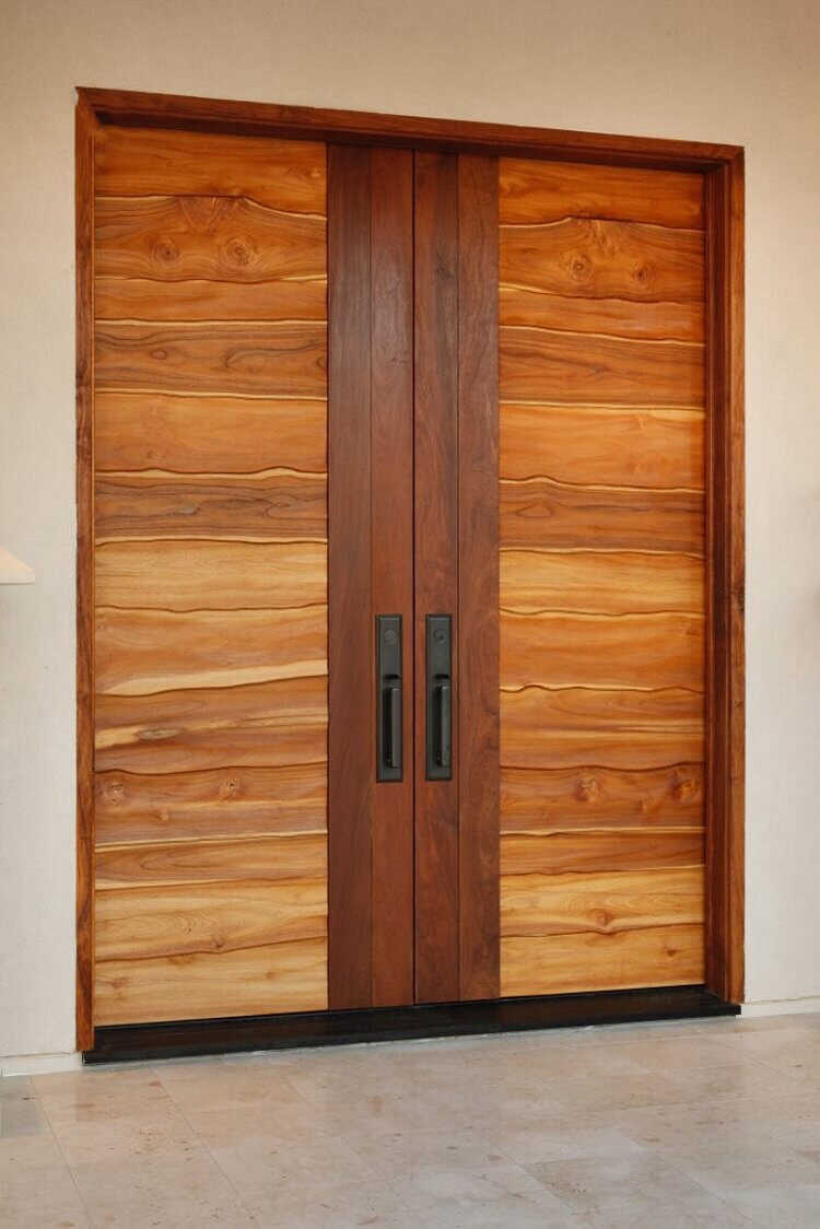 Mẫu cửa gỗ truyền thống 1