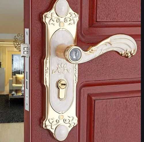 Khóa Việt Tiệp đẹp 2