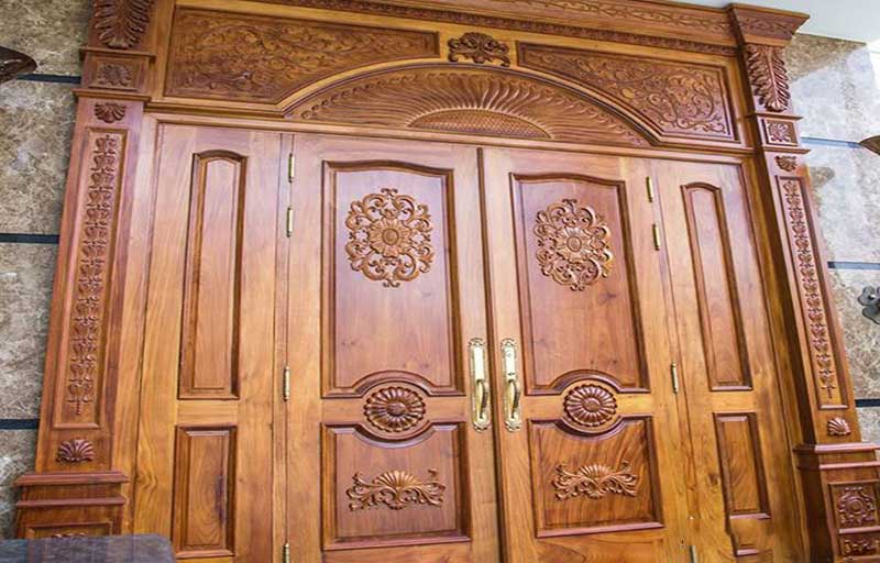 cửa gỗ lim thiết kế sang trọng