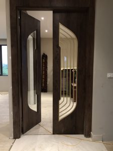 cửa gỗ óc chó