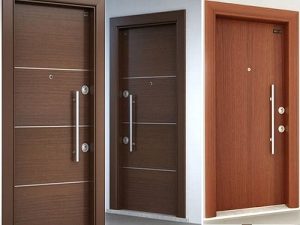 Cách tẩy sơn cửa gỗ