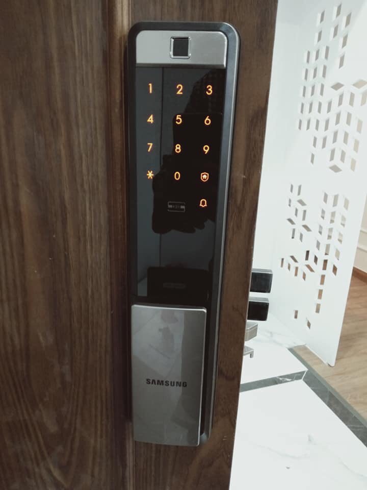Khóa vân tay Samsung cho cửa gỗ