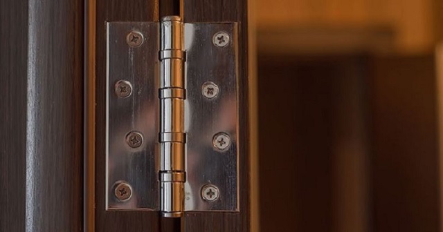 Bản lề cửa gỗ 2