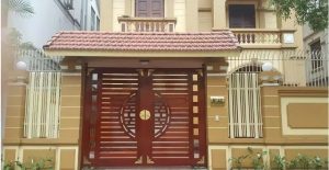 Cửa cổng bằng gỗ